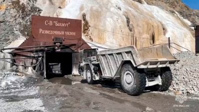 Nach Tragödie in russischer Goldmine: Verschüttetensuche eingestellt