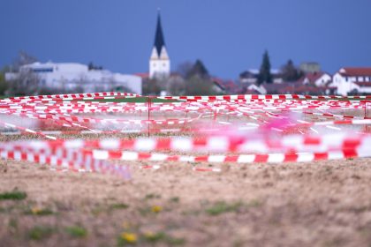 Viertagewoche? Ökonom Hüther will zwei Stunden Arbeitszeit mehr