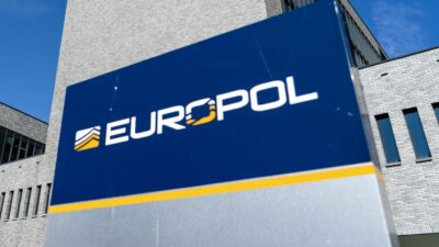 Europol identifiziert 821 kriminelle Netzwerke in der EU