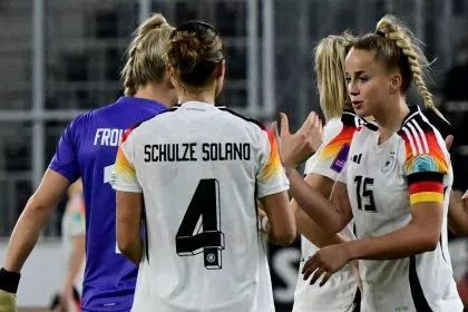 Nach Wirbel: Design der Nummer 4 auf DFB-Trikot geändert