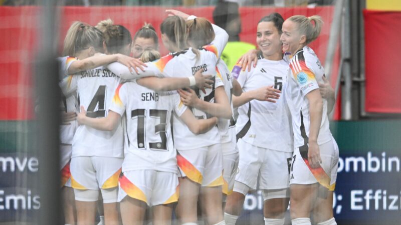 Die DFB-Frauen feierten im zweiten EM-Qualifikationsspiel den zweiten Sieg.