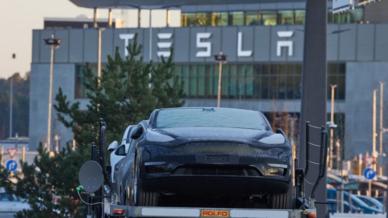 Tesla zu Personalabbau in Grünheide: Keine 3.000 Stellen betroffen