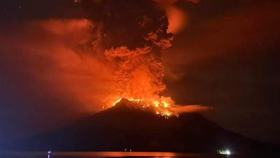 Evakuierung in Indonesien: Tausende durch Vulkan gefährdet, Gefängnis geräumt