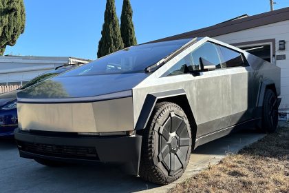 Tesla ruft Cybertruck wegen Problems bei Gaspedal zurück