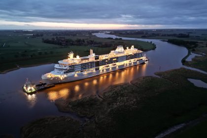 Kreuzfahrtriese „Silver Ray“ auf erster Fahrt