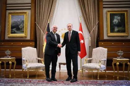 Steinmeiers Türkei-Besuch: „Döner-Diplomatie“ ruft Irritationen hervor