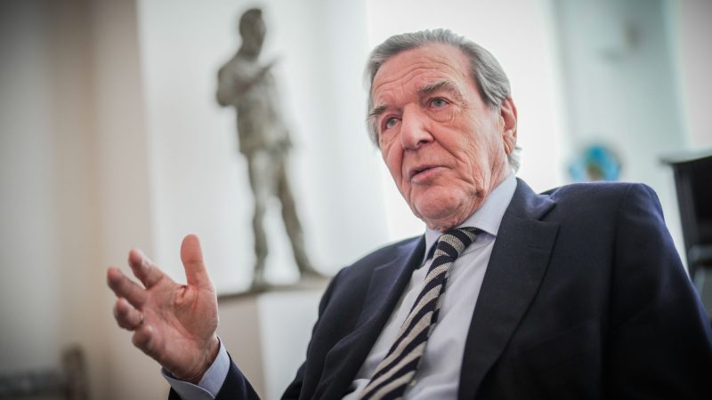 Altkanzler Schröder feiert 80. Geburtstag mit Kubicki, Gysi und Ramsauer