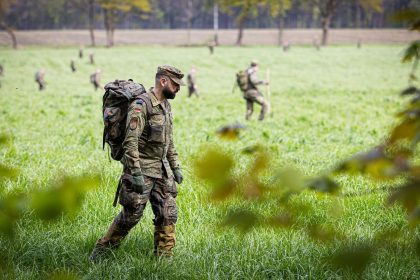 Rund 800 Einsatzkräfte sollen nach Arian suchen