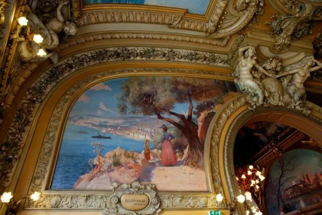 Fresko von Villefranche im Le Train Bleu
