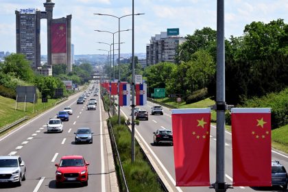 Ausweitung der Einflusszone: China begrüßt Serbien zu gemeinsamem Militärmanöver