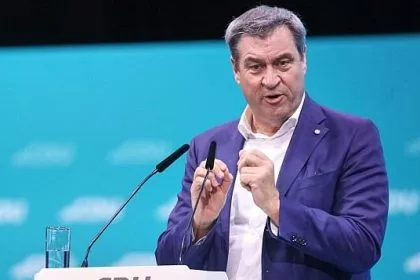 CDU-Parteitag: Söder taktiert bei Kanzlerfrage