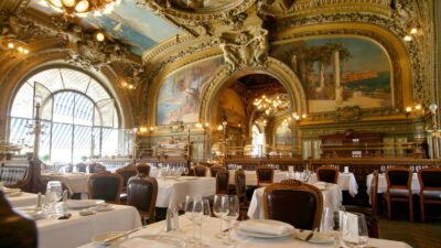 Atemberaubend schön: Das Restaurant Le Train Bleu