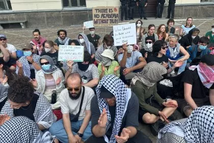 Propalästinensische Proteste vor Humboldt-Universität Berlin