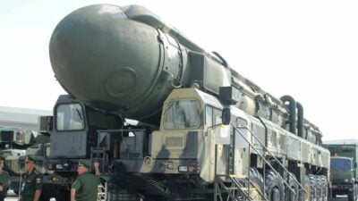 Nach ukrainischen Angaben setzt Russland erstmals Interkontinentalrakete im Krieg ein