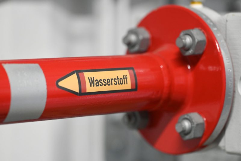 Laut Experten benötigt Deutschland deutlich mehr Wasserstoff als gedacht - dieser soll vor allem aus dem Ausland kommen.