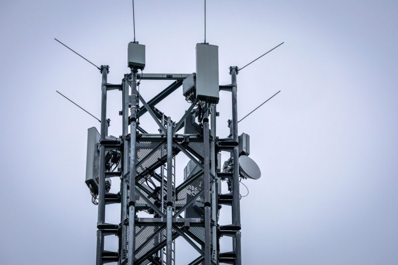 Mit der Deutschen Telekom, O2 Telefónica und Vodafone gibt es drei etablierte Netzbetreiber und mit 1&1 seit kurzem auch eine Nummer vier.