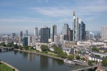 Studie: Fachkompetenz von Aufsichtsräten bei Privatbanken größer