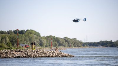 Menschen von Strömung im Rhein mitgerissen: Mann vermisst