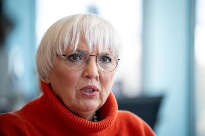 Bericht: Kulturstaatsministerin Roth will noch acht Referatsleiter befördern