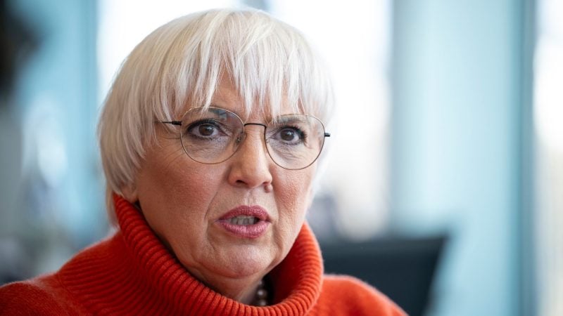 Kulturstaatsministerin Claudia Roth kann sich vorstellen, den Kulturpass auch auf europäischer Ebene einzuführen.