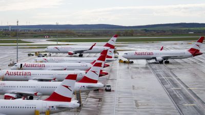 Austrian Airlines-Flugzeug landet nach schwerem Hagelsturm sicher