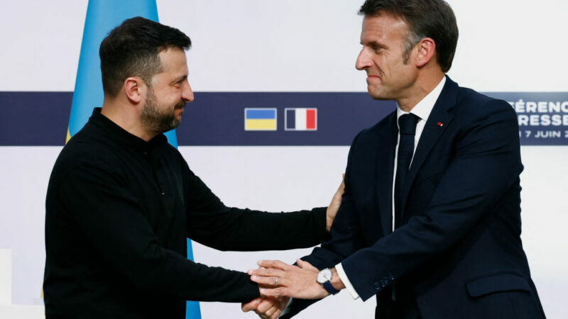 Macron fordert EU-Beitrittsverhandlungen mit Ukraine „bis Ende des Monats“