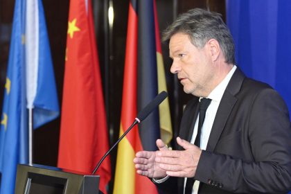 CDU: Habeck soll deutsche Interessen in Brüssel stärker vertreten – Zölle auf Elektroautos