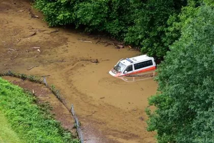 Überschwemmungen in der Schweiz: San-Bernardino-Pass gesperrt, ein Toter, zwei Vermisste