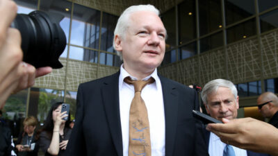 WikiLeaks-Gründer Assange laut US-Richterin „freier Mann“ – und auf dem Weg nach Canberra