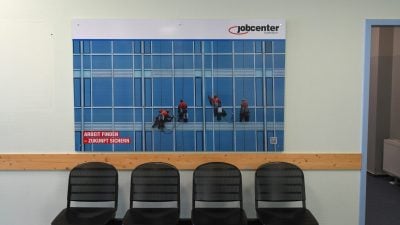 Kürzungen im Sozialetat setzen Jobcenter unter Druck