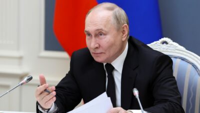 Putin nennt westliche Waffenlieferungen „sehr gefährlich“ und übt Kritik an Deutschland