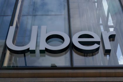 Uber kooperiert bundesweit mit Taxi-Unternehmen
