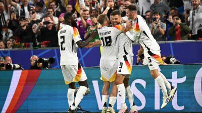 Mit Zauberfußball zum Rekordsieg: Traumstart für Deutschland