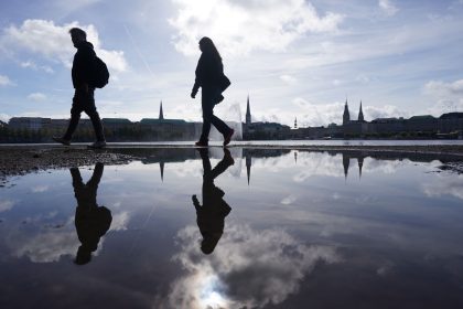 Spazieren hilft gegen Kreuzschmerzen