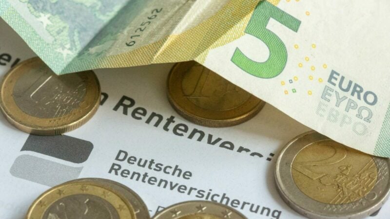 «Die Herausforderung ist kleiner als früher prognostiziert», sag die Präsidentin der Deutschen Rentenversicherung über die Sicherheit der Rente.