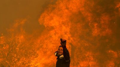 Zorn auf griechischer Insel nach durch Feuerwerk ausgelöstem Waldbrand
