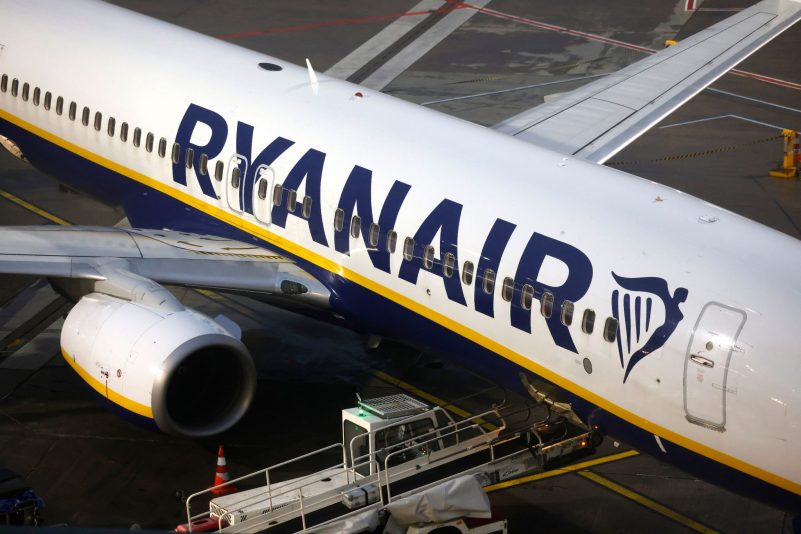 Bei Ryanairs Attacke geht es auch um einen Streit um eine Deckelung des Luftverkehrs am Flughafen in Dublin.
