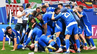 Italien zittert sich ins Achtelfinale – 1:1 gegen Kroatien
