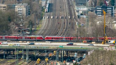 Wegen Bauarbeiten am Autobahnkreuz Kaiserberg sperrt die Bahn in den Sommerferien noch einmal knapp zwei Wochen lang den wichtigen Knotenpunkt Duisburg.