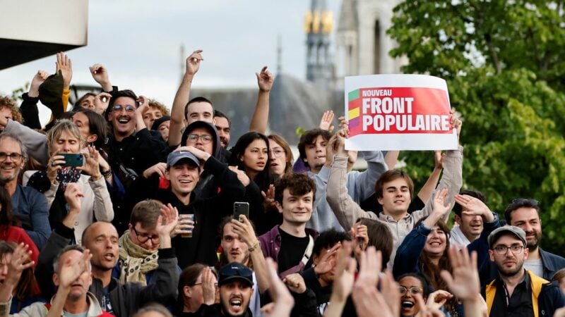 Die Anhänger des neuen Linksbündnis freuen sich über den Wahlausgang.