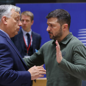 „Einfach und primitiv“: Warum die Ukraine Orbáns Vorschlag zum Waffenstillstand ablehnt