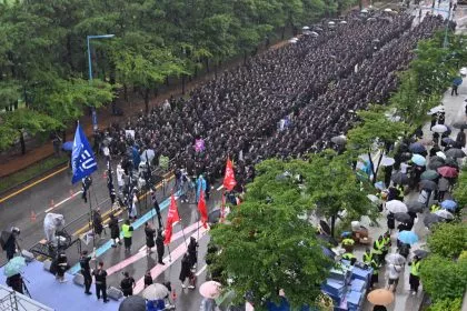 Samsung-Mitarbeiter in Südkorea treten in den Streik
