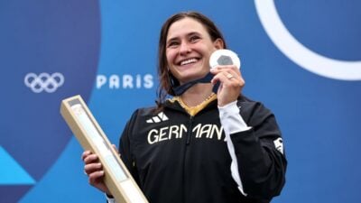 TICKER Tag 8: Deutschland im Medaillenrausch – Schwimmerin holt Bronze