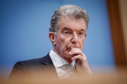 Heusgen warnt vor hybrider Kriegsführung durch Russland