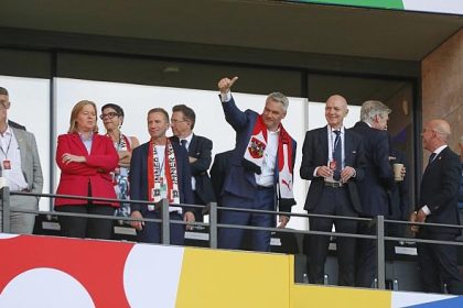 Strafrechtler kritisieren EM-Freikarten für Spitzenpolitiker