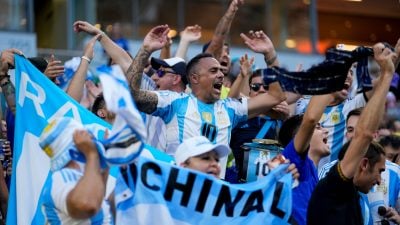 Argentinien verteidigt Copa-América-Titel – Messi verletzt