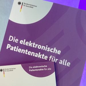 Bundesregierung zahlt 6 Millionen für Publikationen, 85 Millionen für Aufmerksamkeit