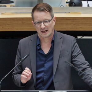 Abgeordneter King: Berliner Senat hält Bild der „Pandemie der Ungeimpften“ weiter aufrecht