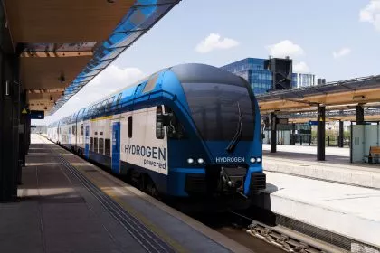 Bahnprofessor favorisiert Oberleitungen, denn Wasserstoff sei die „teuerste Lösung“