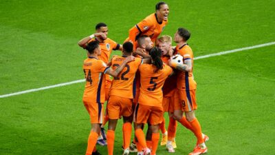 Oranje im Halbfinale – Erdogans Beistand hilft Türken nicht